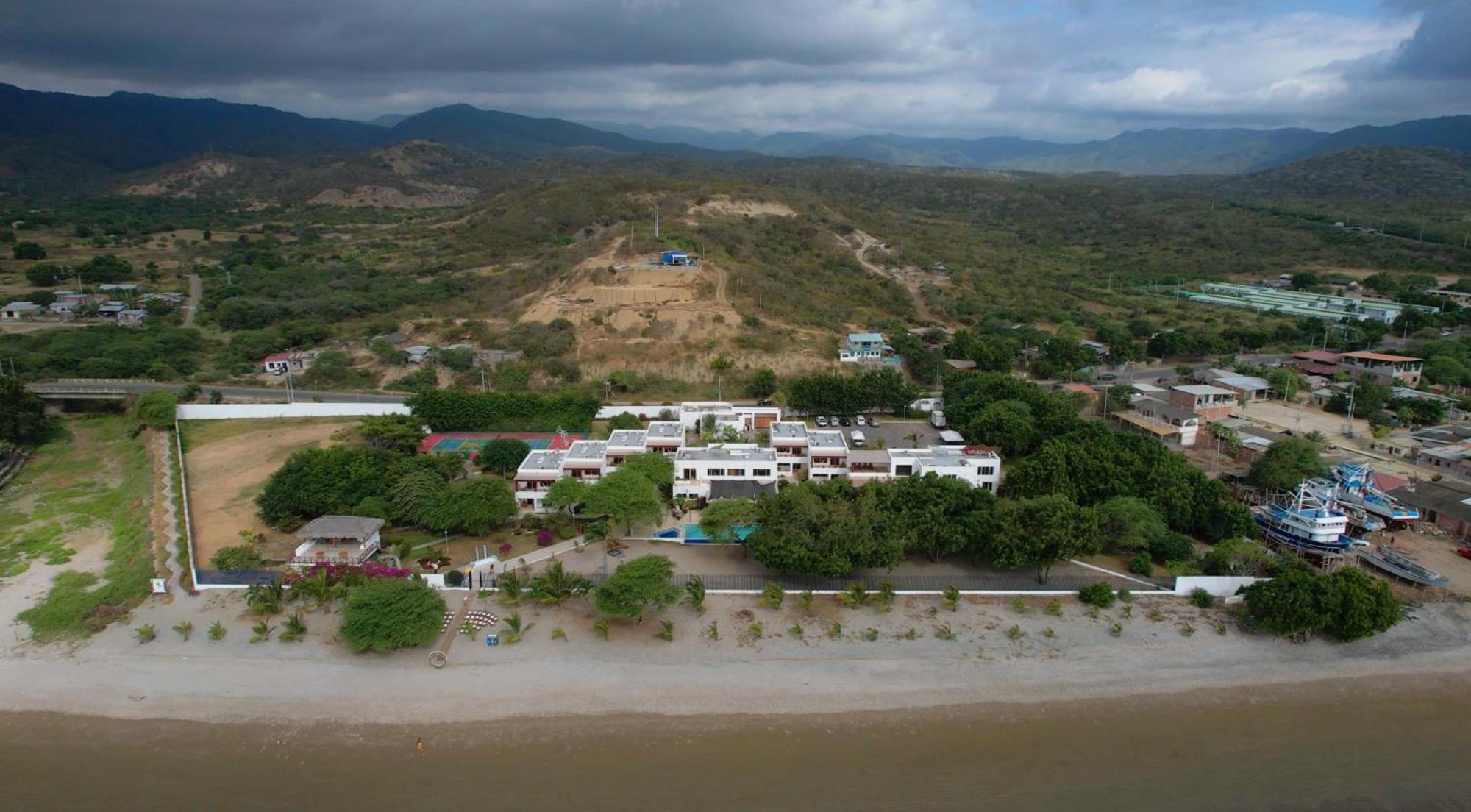 Hosteria Del Parque Hotel Machalilla Eksteriør billede